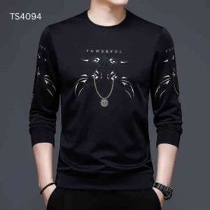 Full sleeve t-shirt